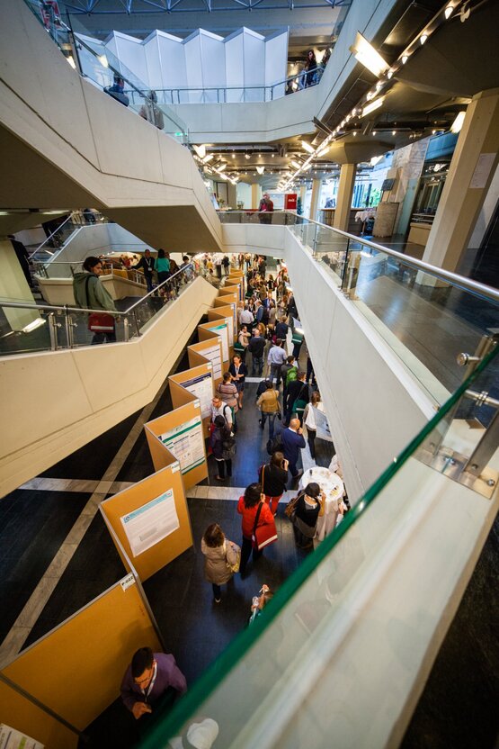 HPLC - International Symposium on High Performance Liquid Phase Separations and Related Techniques 图片 4