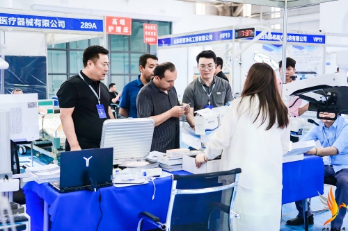 Xinjiang Pharmaceuticals and Traditional Chinese Medicine Health Expo 图片 4