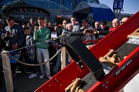 Onsite image 13