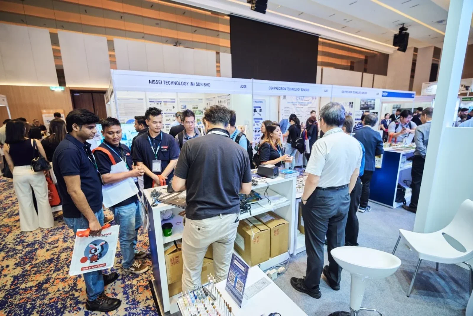 Electronics Manufacturing Expo Asia (EMAX) 图片 3