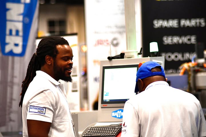 GlassBuild America