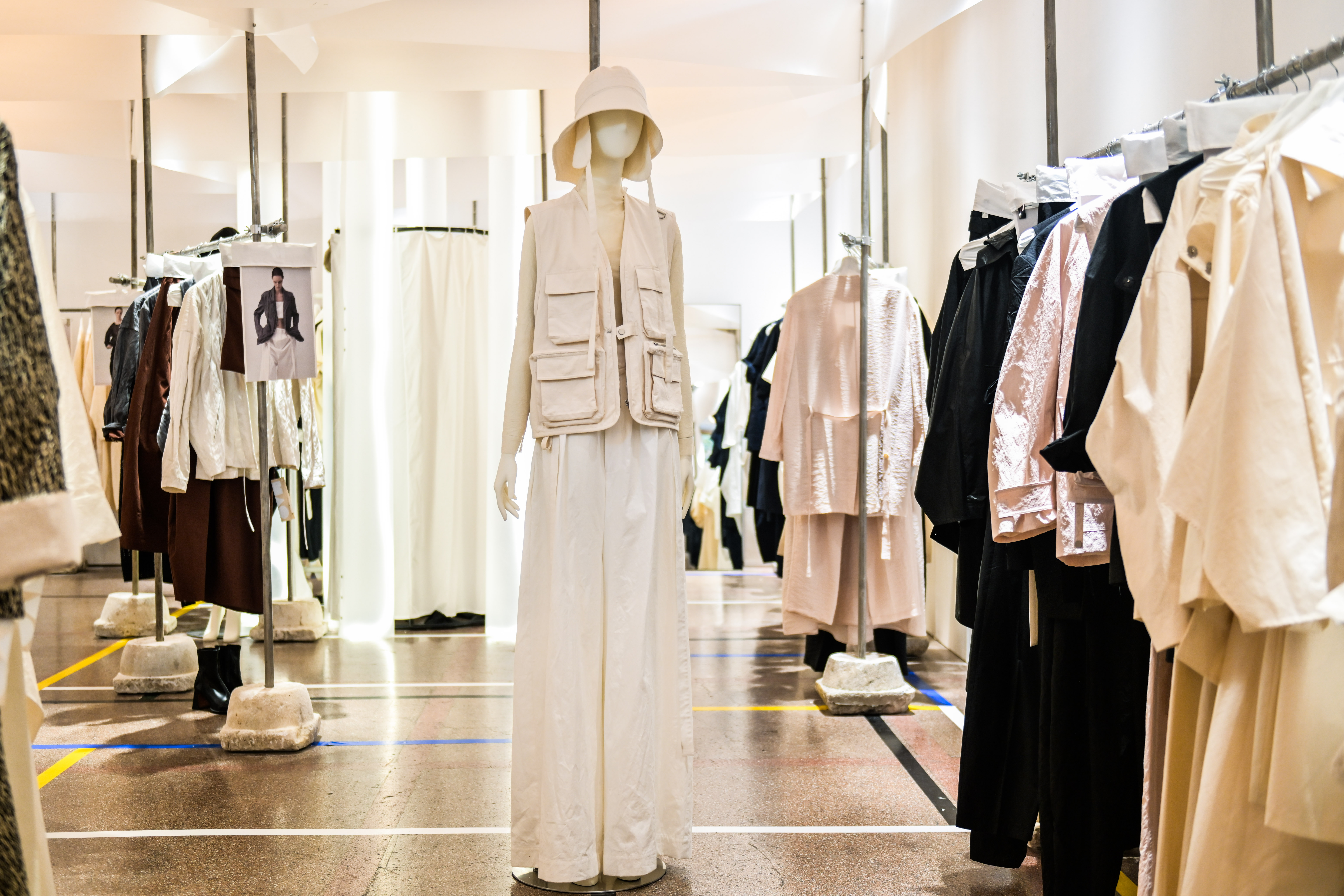 Showroom Shanghai 26/27 Winter/Spring
