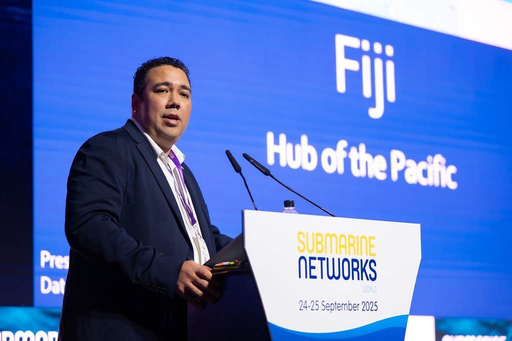 Submarine Networks World