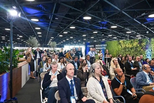 Salon Habitat Immobilier de Fougères 图片 3