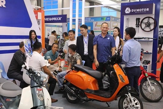 Caorle Mostra Mercato Auto, Moto e Cicli d'epoca 图片 5