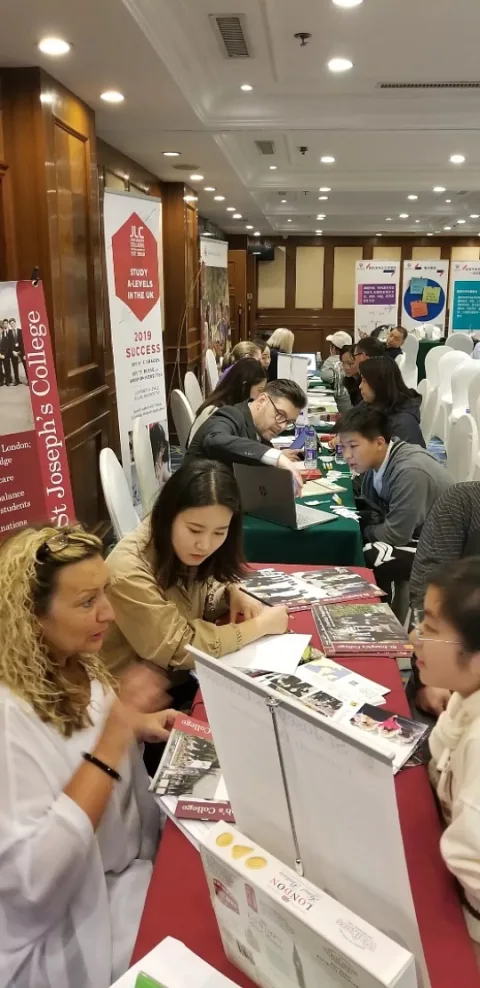 展会现场 6