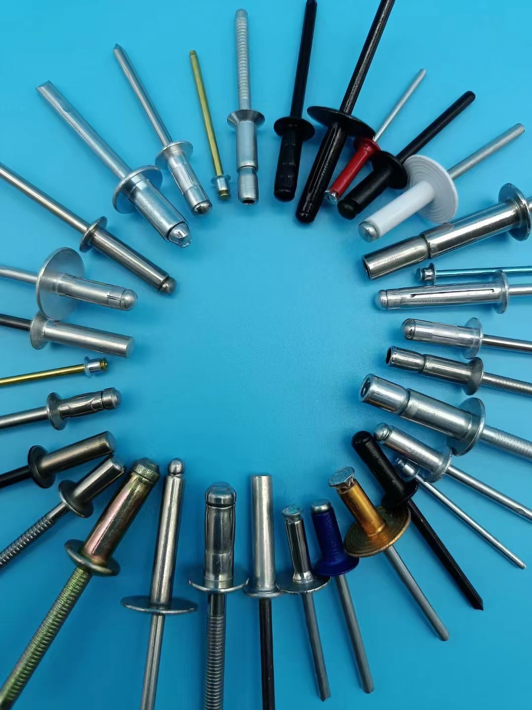 DAYING (SHANGHAI) FASTENER CO LTD - 1