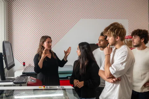 Emlyon Business School product image 3