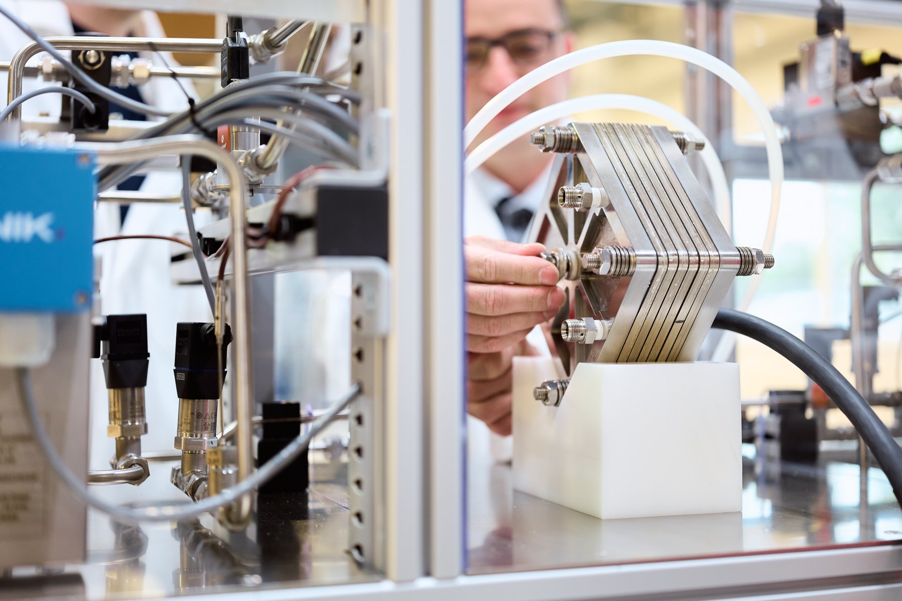 Fraunhofer-Institut für Keramische Technologien und Systeme IKTS - 1